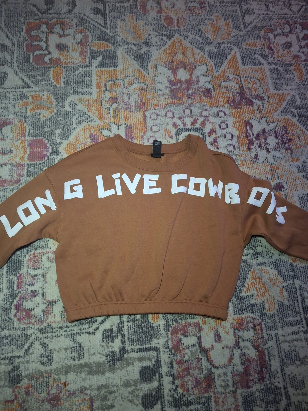 Wrangler Womens Cropped Brown Crewneck Sweatshirt with White Graphic